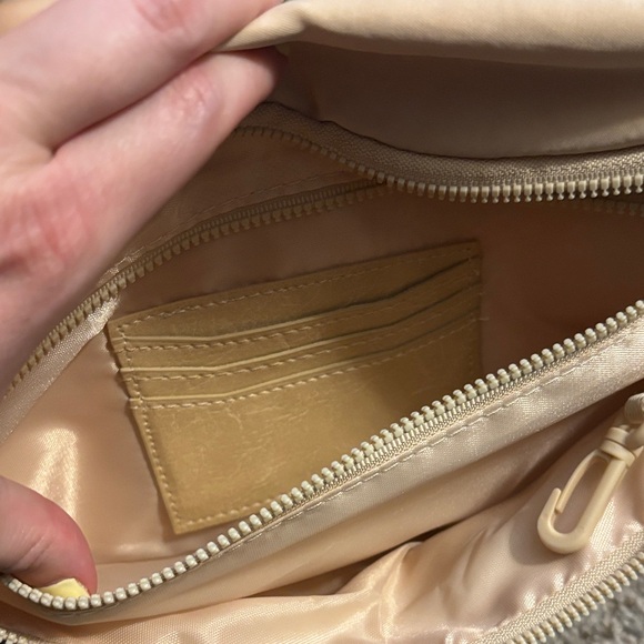 BEIS The Pack Nylon Belt Bag - Picture 5 of 6